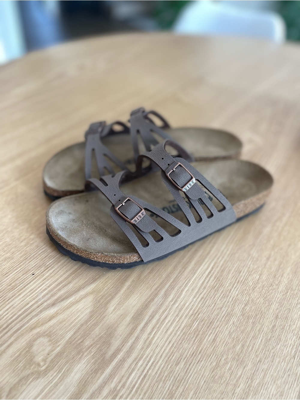 Birkenstock Granada Sandal Mocha 39 women’s US 6 Men’s US 4 NEW